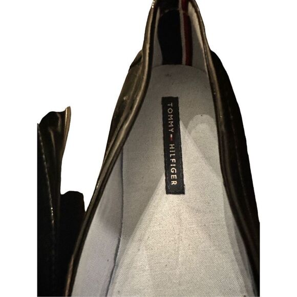 Tommy Hilfiger Slip On Patent Leather Tennis Shoes Casual - Picture 11 of 11